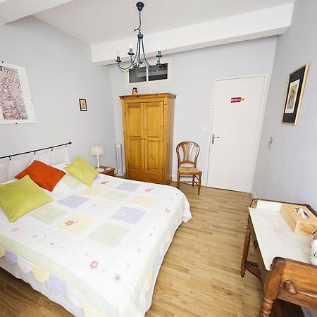 L'Arche Des Chapeliers Bed & Breakfast Foix Eksteriør bilde