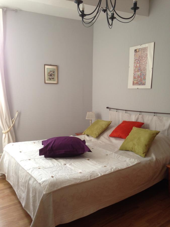 L'Arche Des Chapeliers Bed & Breakfast Foix Eksteriør bilde