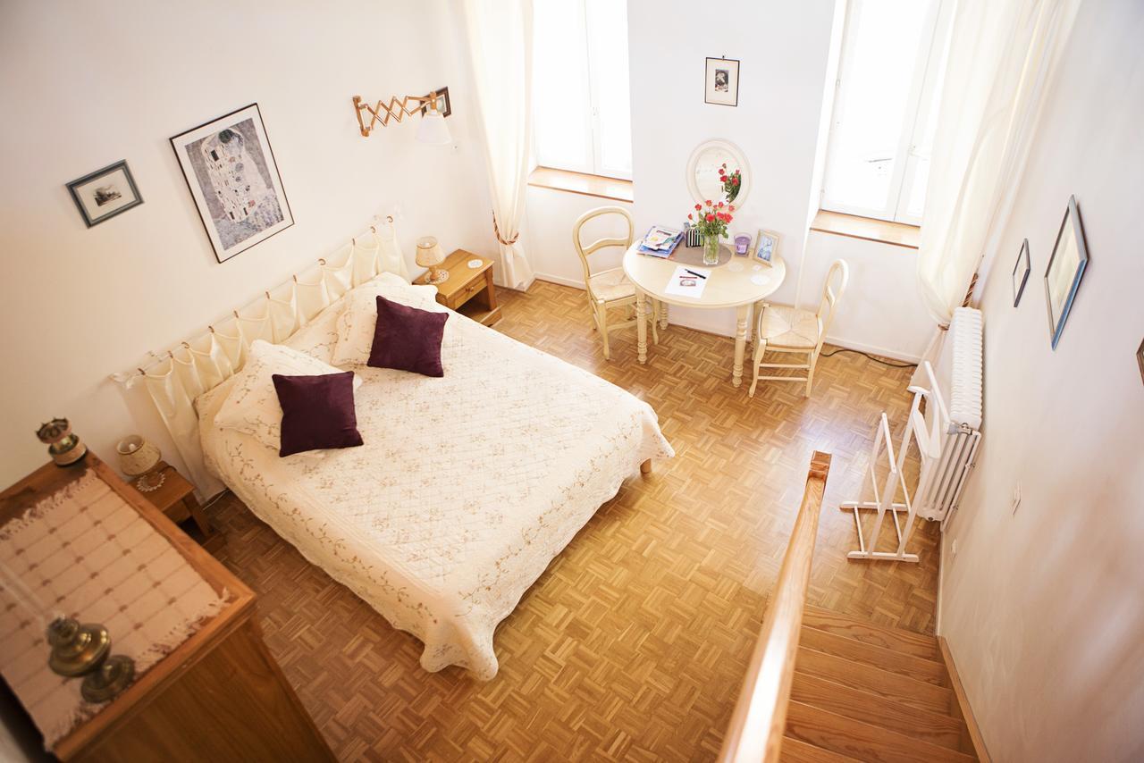 L'Arche Des Chapeliers Bed & Breakfast Foix Eksteriør bilde